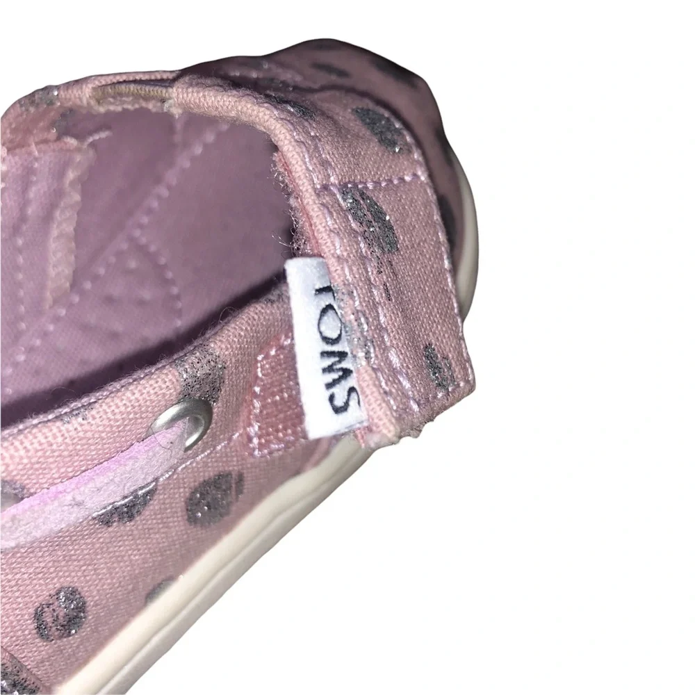 Toms Bimini Infant Lilac Slip-On Shoes with Metallic Polka Dots